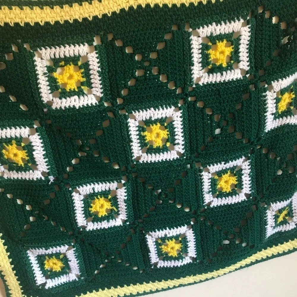 Rare Vintage 1970’s Handmade Crochet Blanket